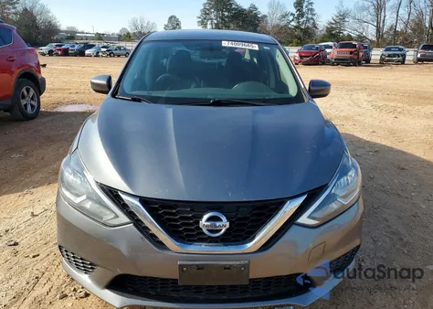 2017 Nissan Sentra S z USA, uszkodzony, nr VIN 3N1AB7AP4HY315844